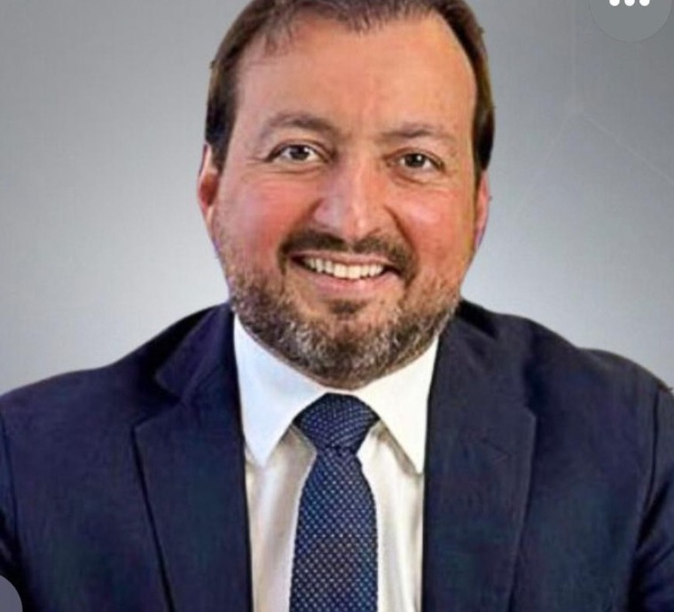 Dr. Antonio Teixeira